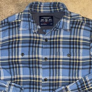 AE blue flannel shirt -EUC!! $15 AE Outfitters